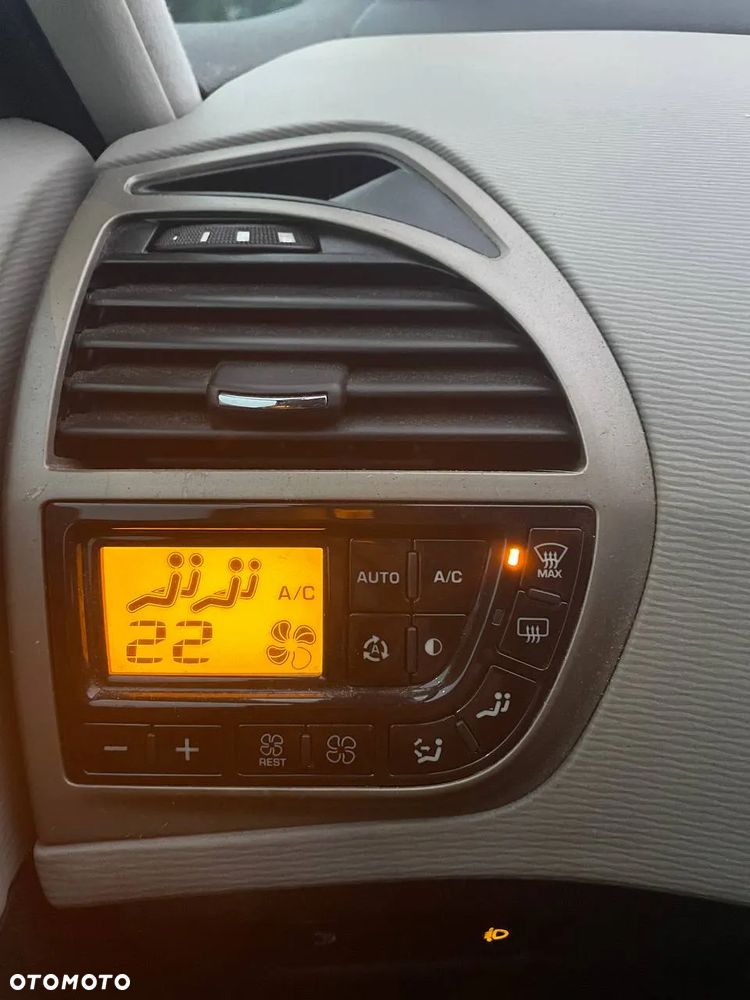 Citroën C4 Grand Picasso - 6