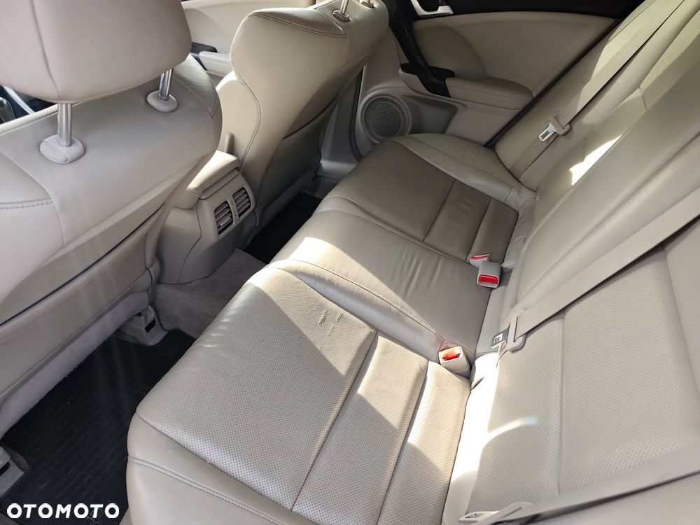 Honda Accord 2.4 Executive - 9