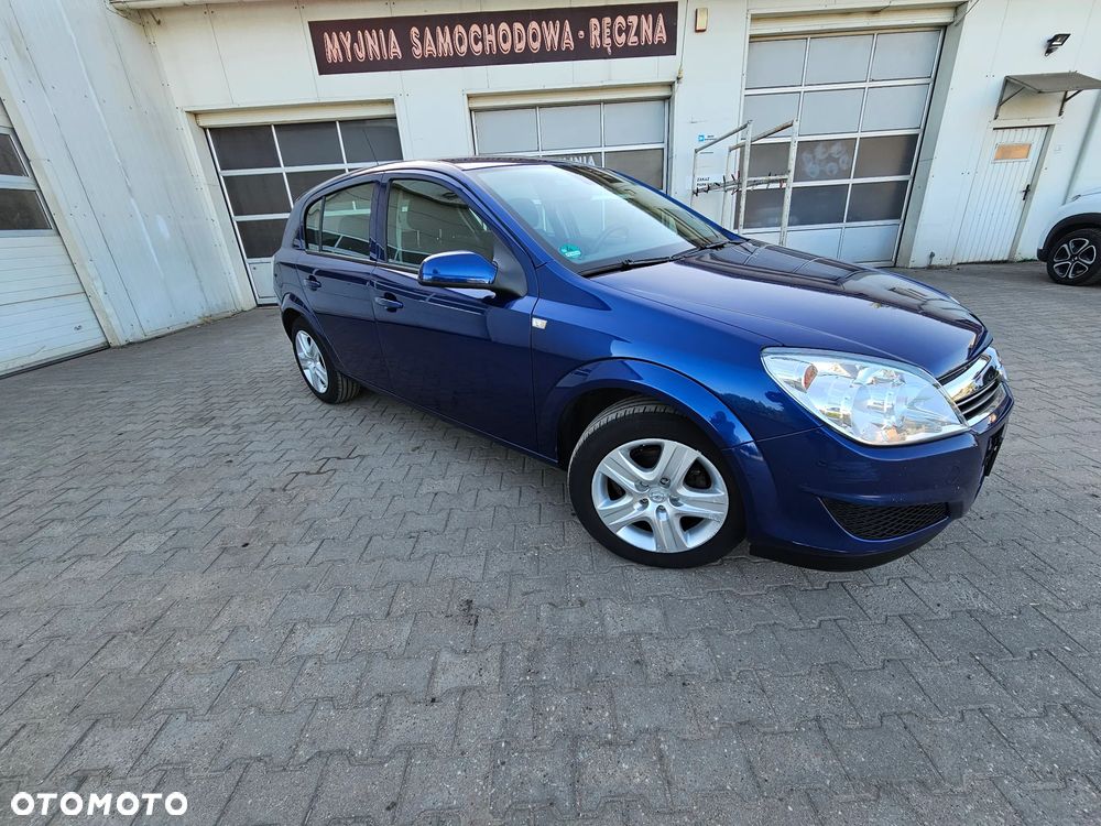 Opel Astra 1.6 Edition - 9
