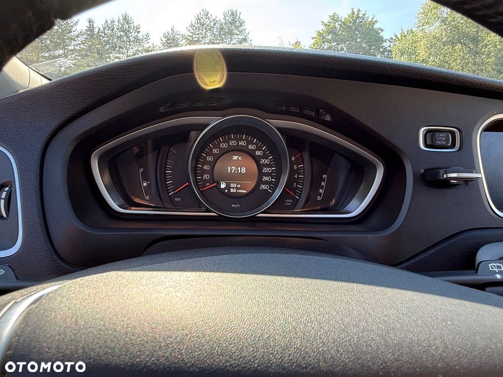 Volvo V40 - 9
