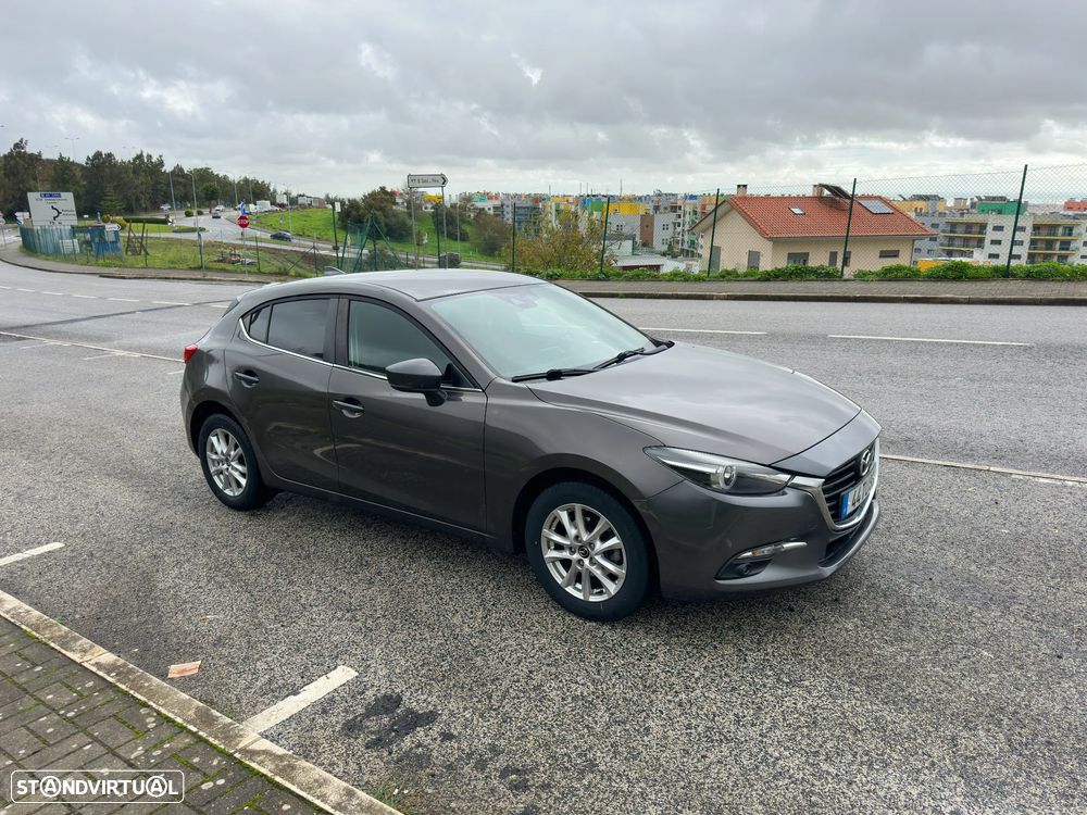 Mazda 3 1.5 Sky-G Evolve HS - 1