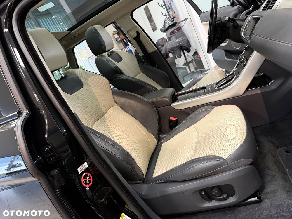 Land Rover Range Rover Evoque - 35