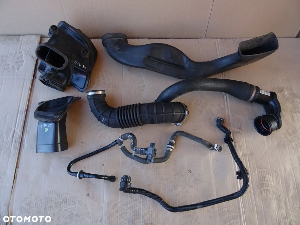 ŁAPACZ WLOT DOLOT PRZEWÓD POWIETRZA OPEL ZAFIRA TOURER C 1,6 1,8 1,4 T TURBO - 1