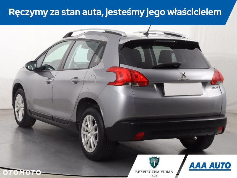 Peugeot 2008 - 6