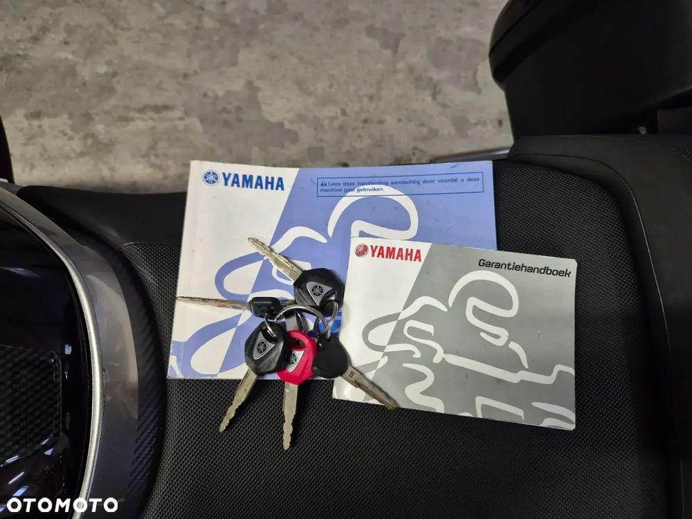 Yamaha FJR - 30