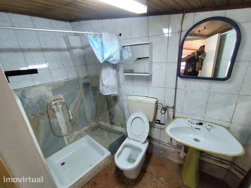 T0 aluga se em ramada/odivelas/caneças - Grande imagem: 2/4