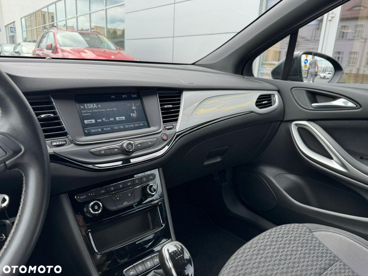 Opel Astra - 25