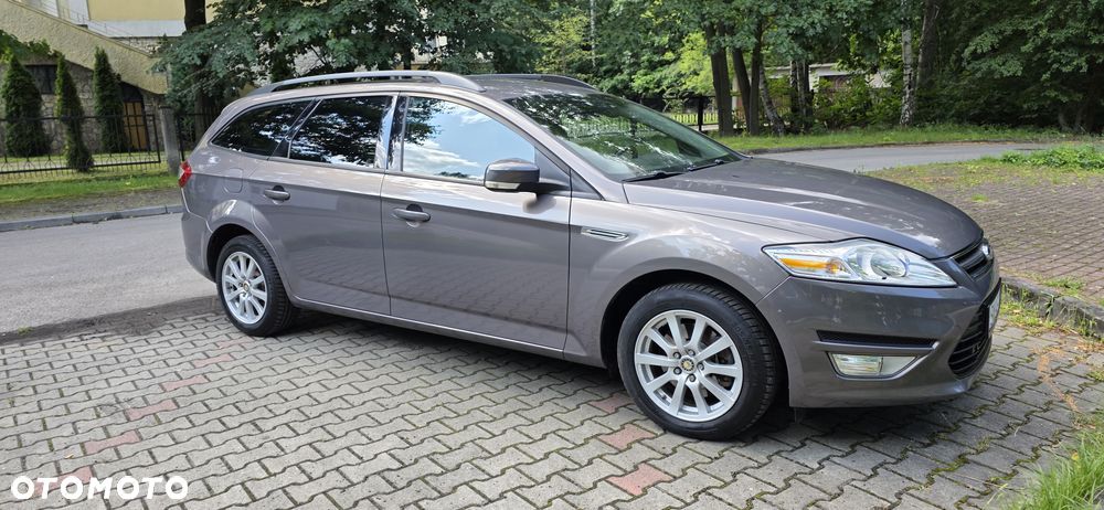 Ford Mondeo 1.6 Gold X - 27