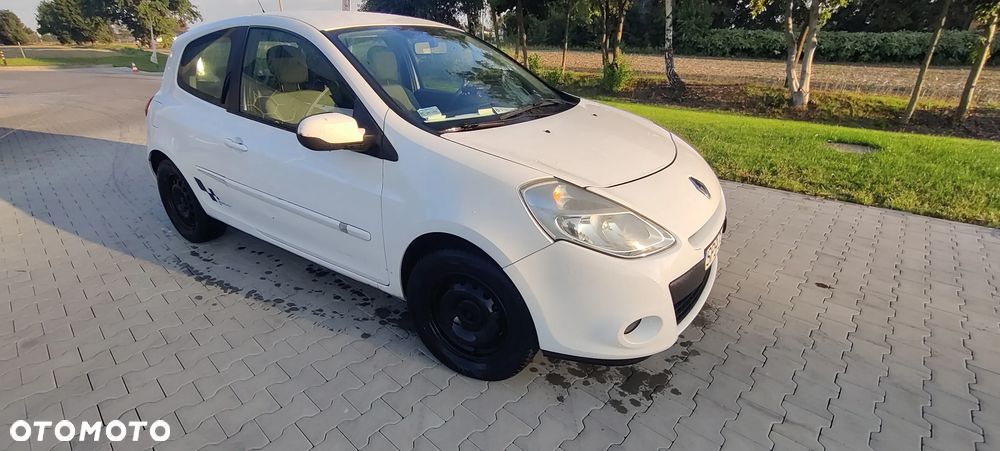 Renault Clio 1.5 dCi Alize - 4