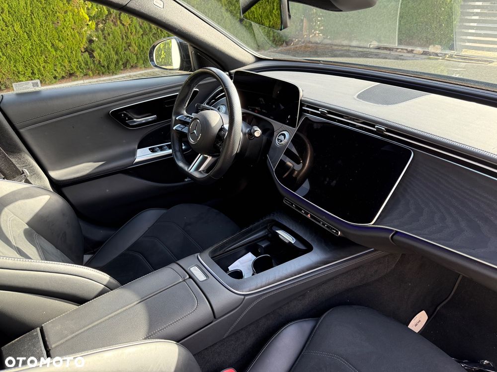 Mercedes-Benz Klasa E - 6