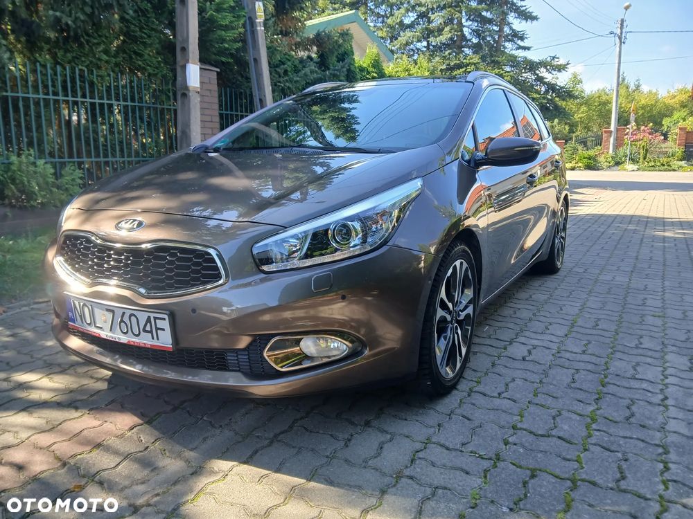 Kia Ceed 1.6 GDI DCT Platinum Edition - 2