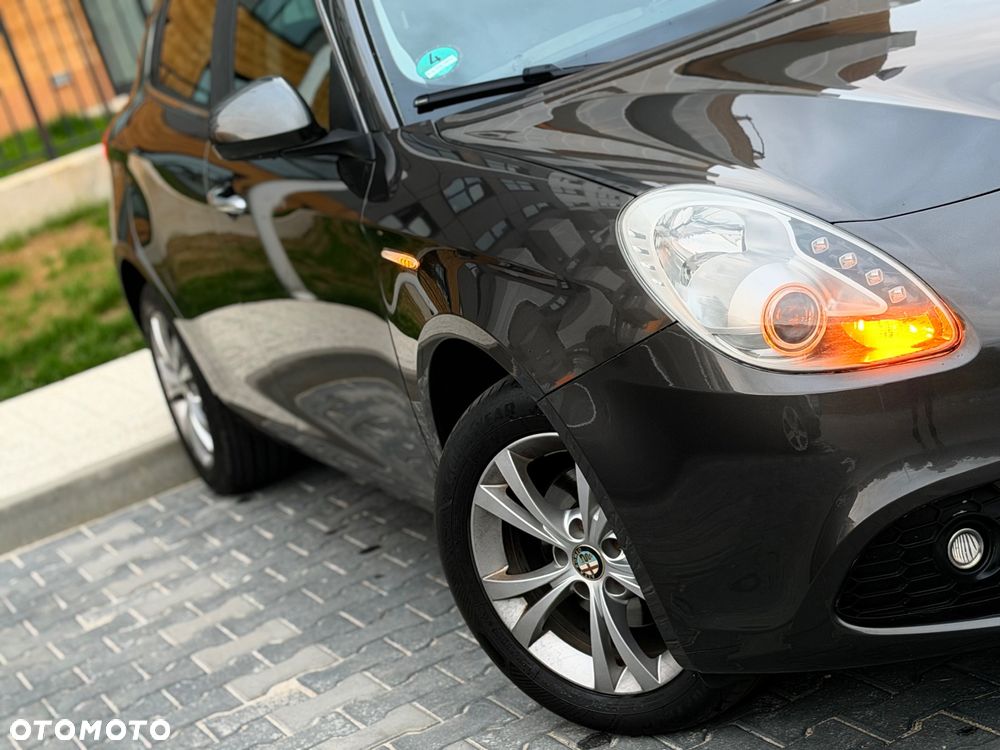 Alfa Romeo Giulietta 1.4 TB 16V Sport - 4