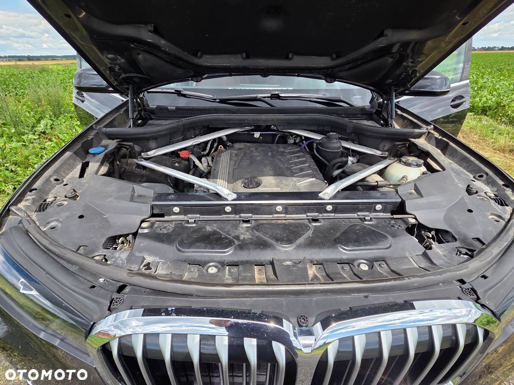 BMW X7 xDrive40d mHEV - 9