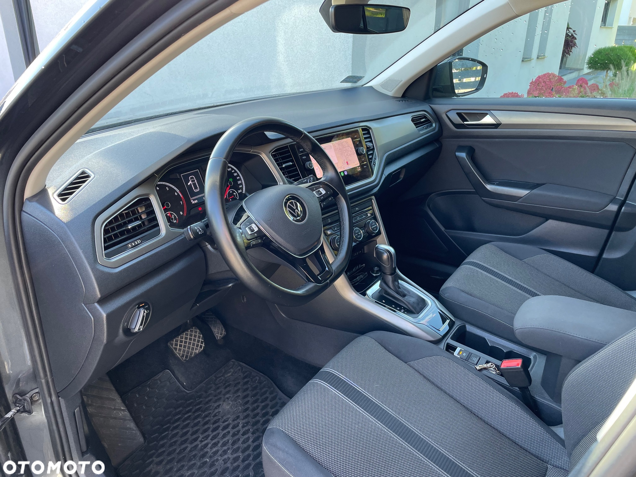 Volkswagen T-Roc 1.5 TSI ACT Advance DSG - 18