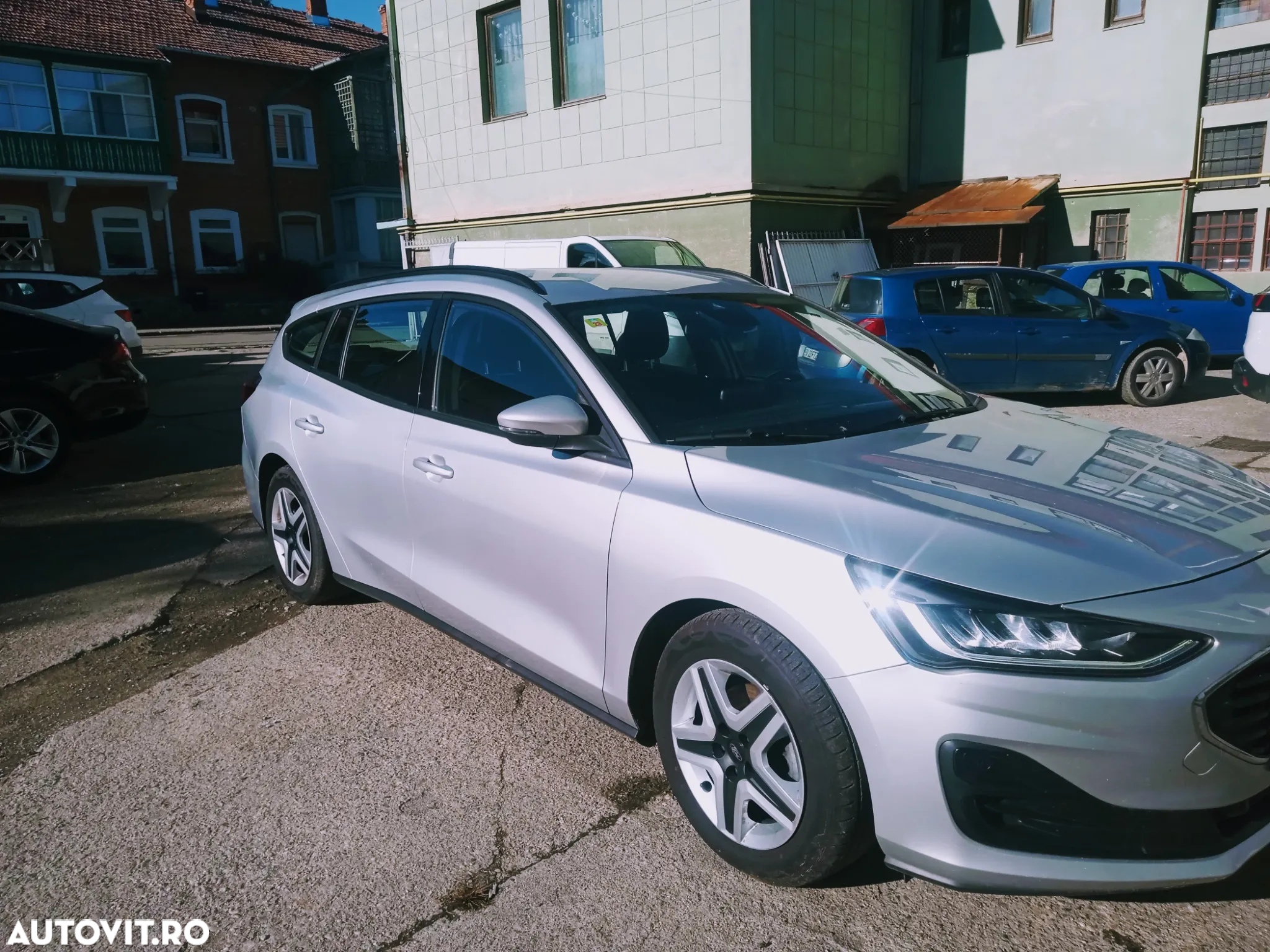 Ford Focus 1.5 EcoBlue Start-Stopp-System COOL&CONNECT - 11