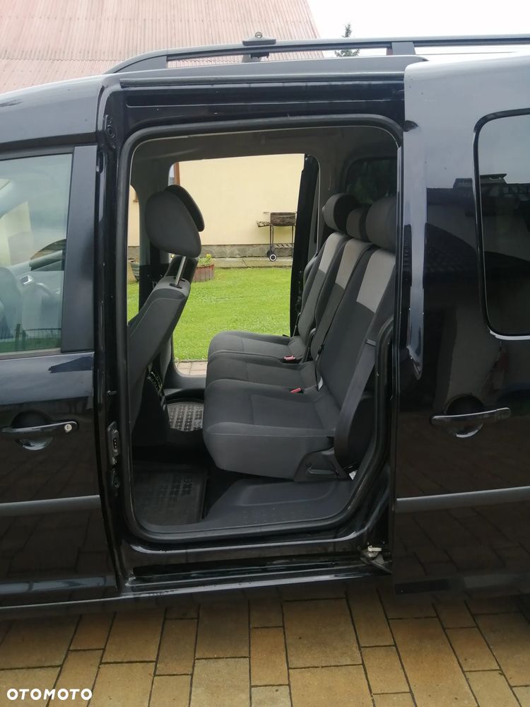 Volkswagen Caddy 1.6 (7-Si.) Edition 30 - 9