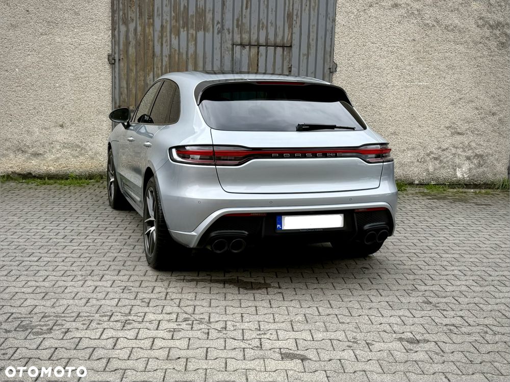 Porsche Macan T - 2