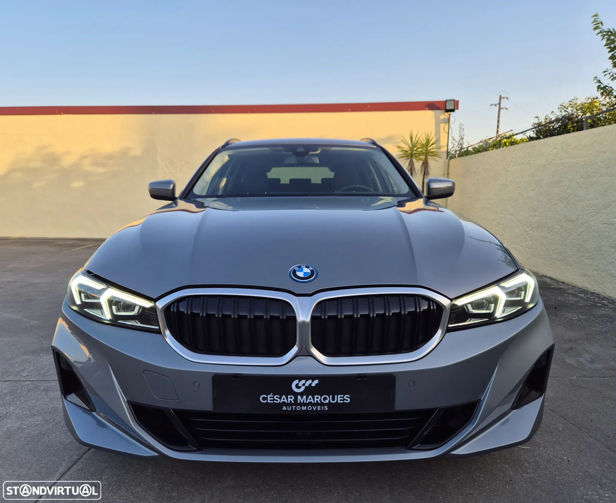 BMW 320 e Touring Auto - 1
