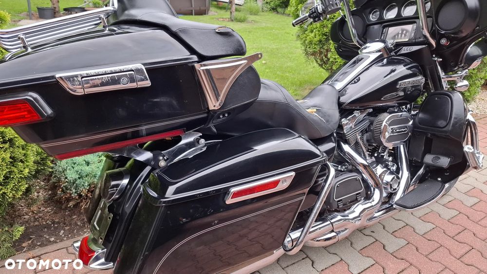 Harley-Davidson Touring Electra Glide - 11
