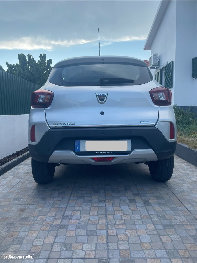 Dacia Spring - 4