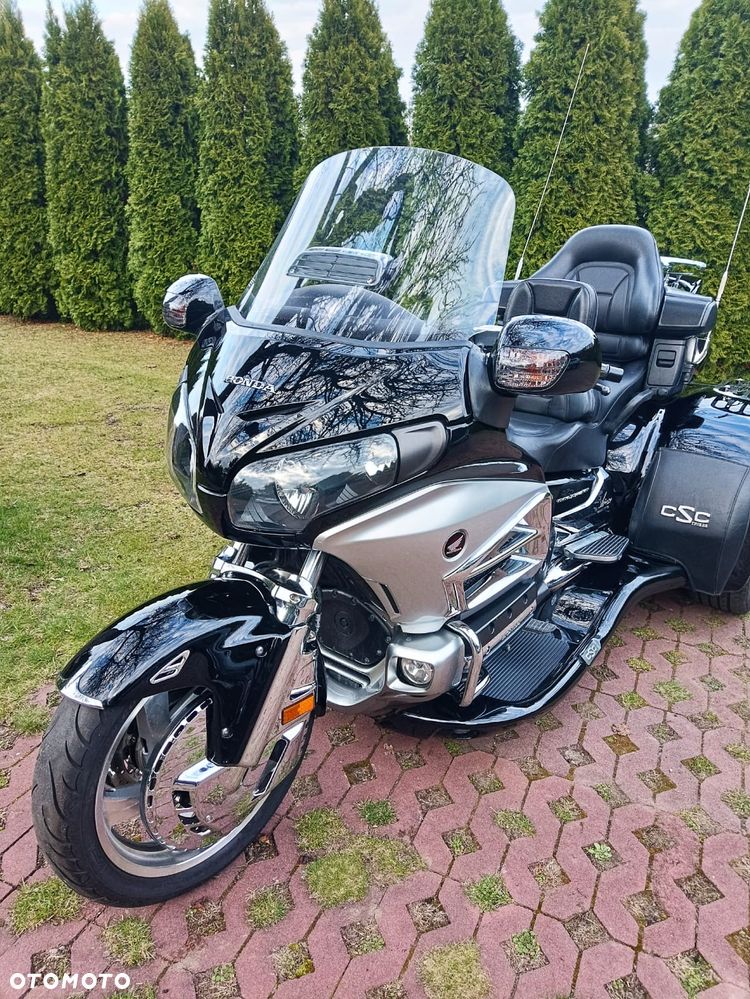 Honda GL - 6