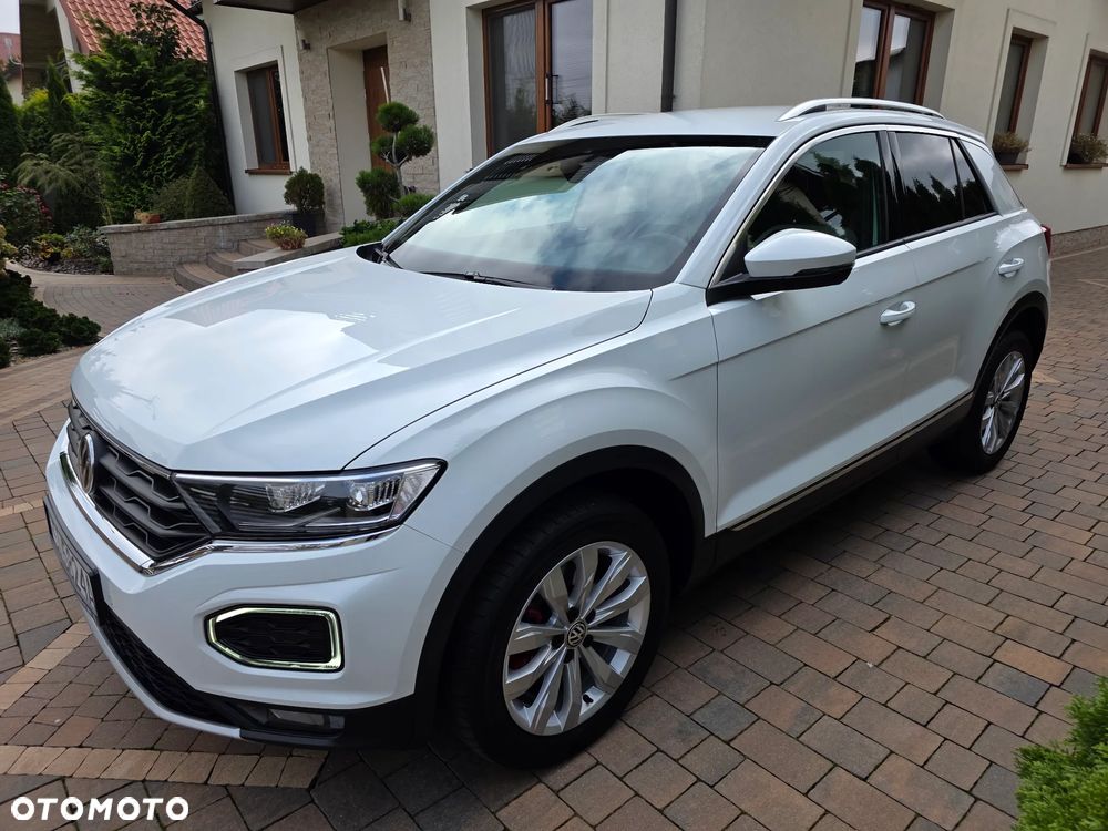 Volkswagen T-Roc - 19