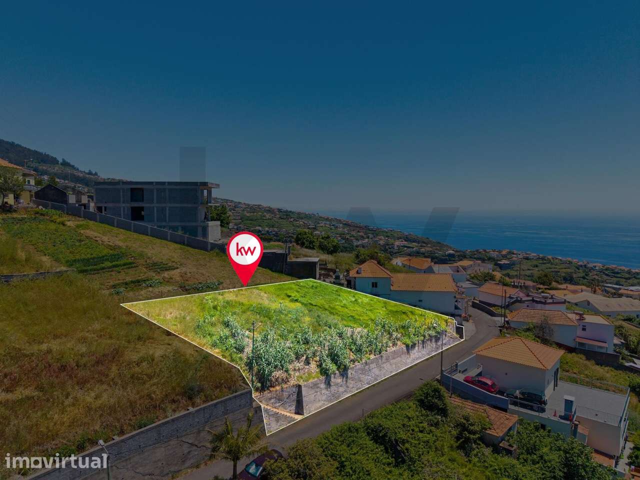 Terreno de 637m2 com Vista Mar e Montanha na Achada do Sarilho – Lombo - Full image: 3/22
