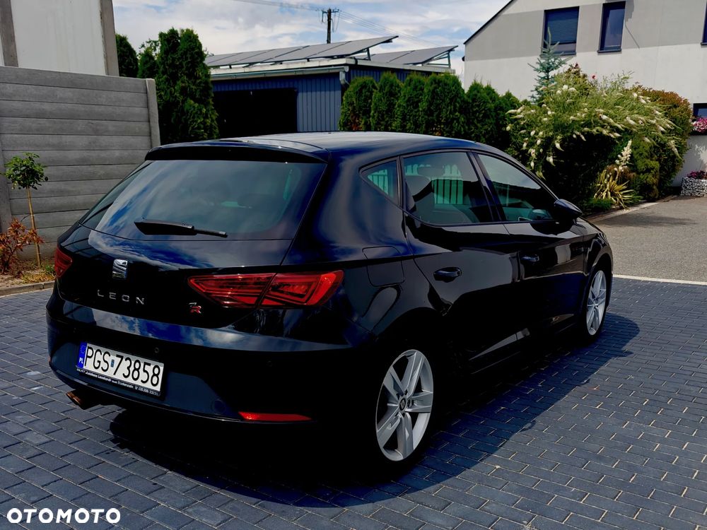 Seat Leon 1.8 TSI FR Black S&S DSG - 3