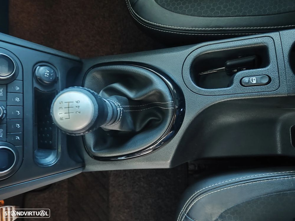 Nissan Qashqai 1.6 dCi Tekna Premium Pele - 34
