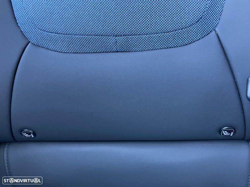 Volvo EX30 69 kWh Single Motor Extended Range Core - 11