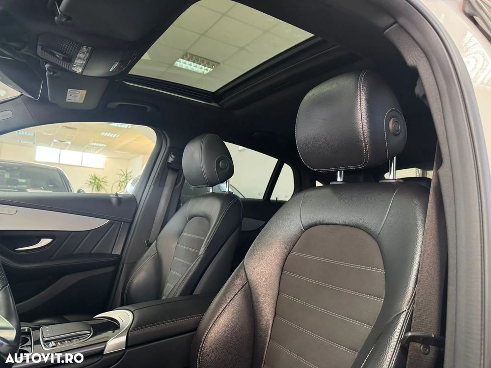 Mercedes-Benz GLC Coupe 300 de 4Matic 9G-TRONIC AMG Line - 5