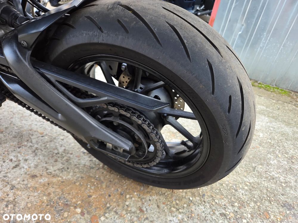 Yamaha XSR - 29
