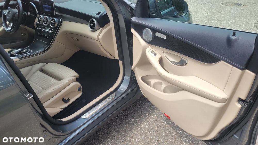 Mercedes-Benz GLC 220 d 4-Matic - 15