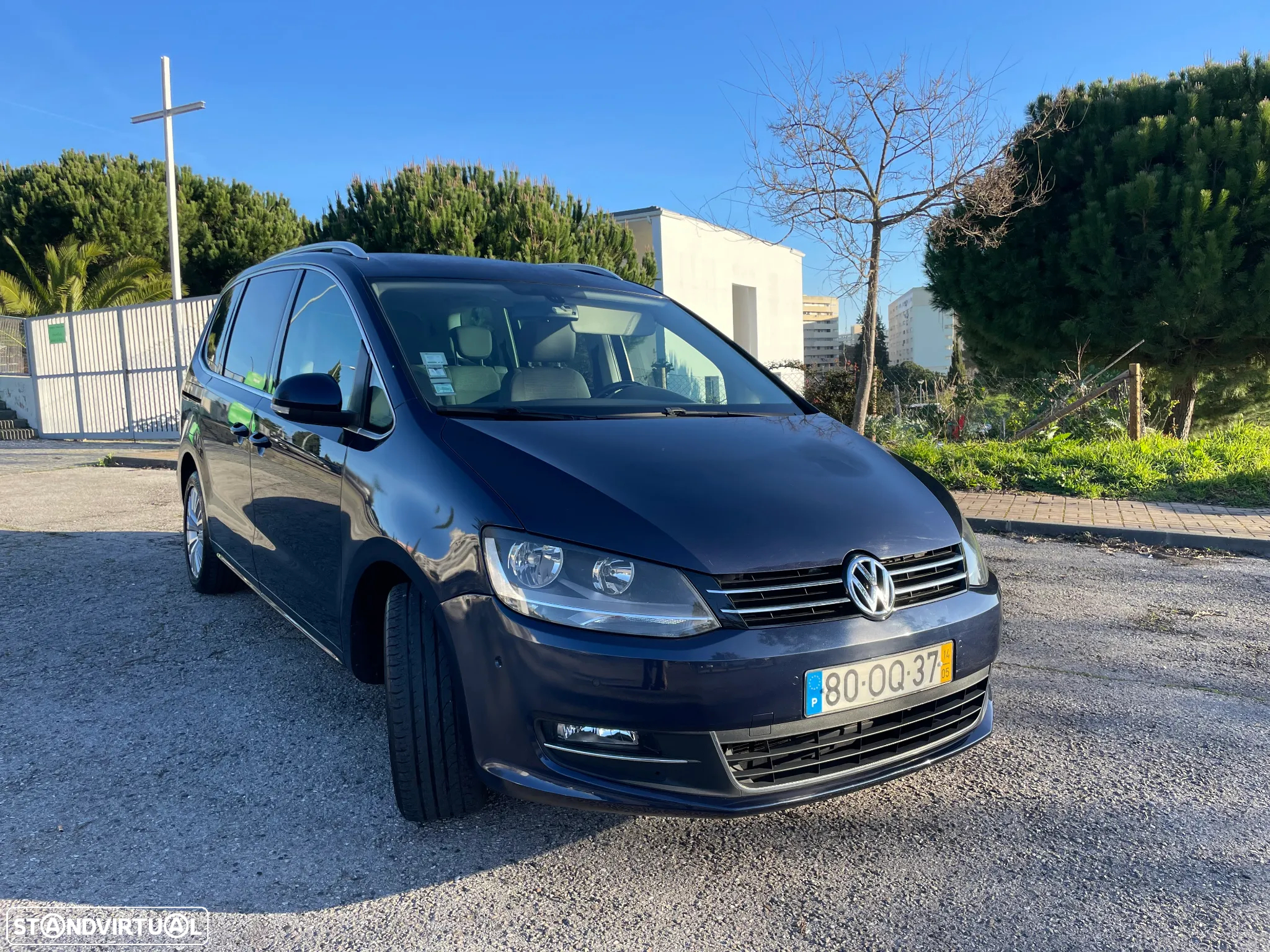VW Sharan 2.0 TDI Confortline - 4