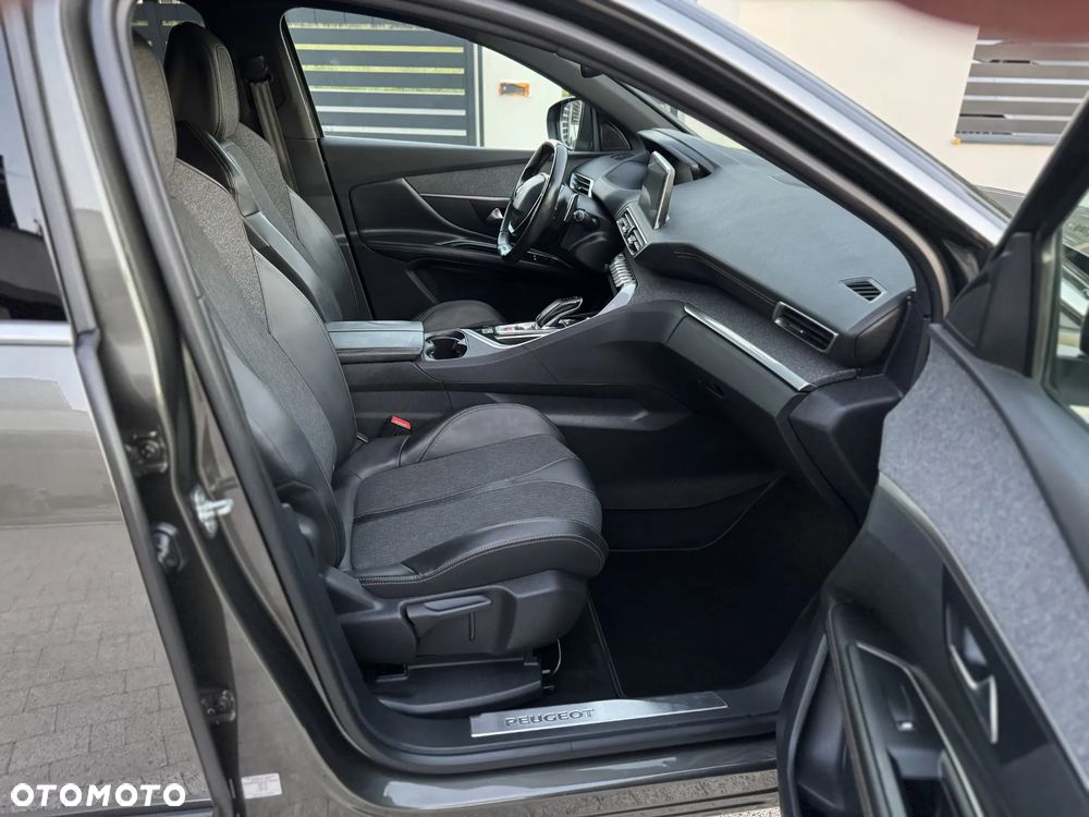 Peugeot 3008 - 31