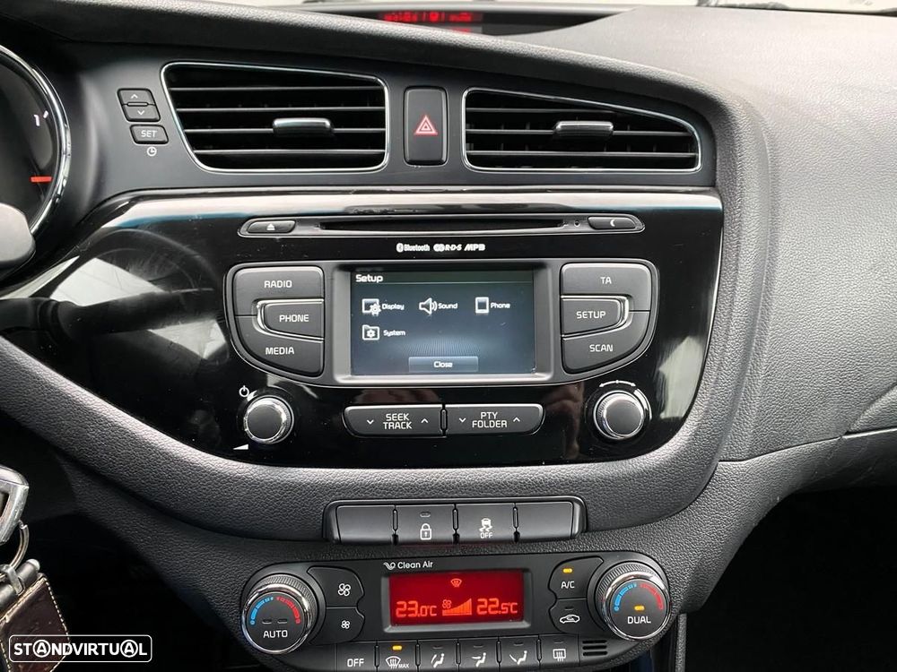 Kia Ceed SW 1.6 CRDi TX Sport - 13