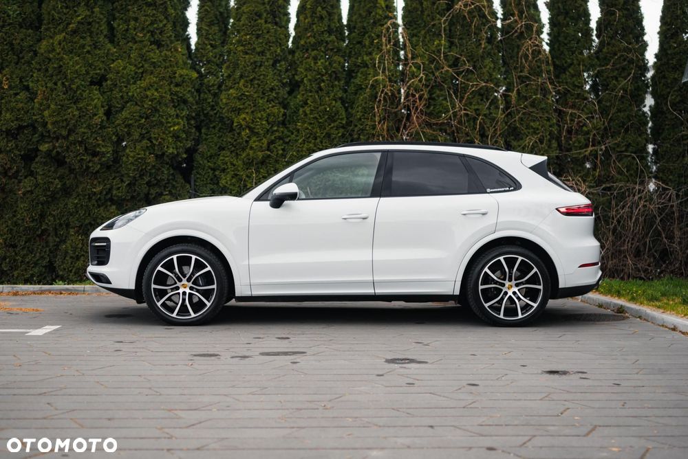 Porsche Cayenne Standard - 7