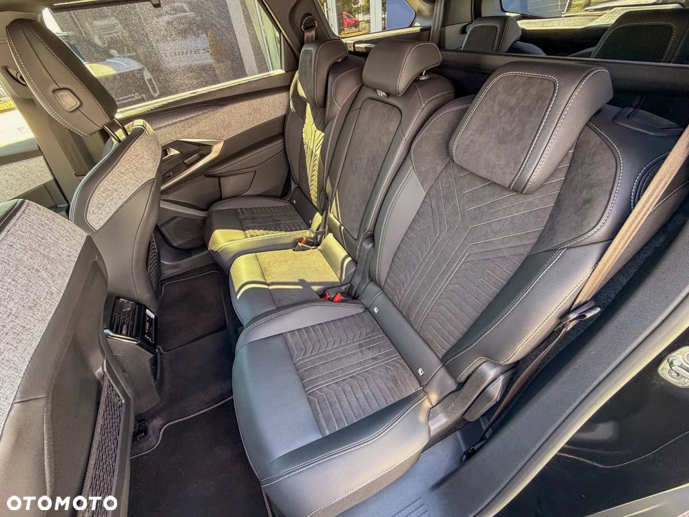 Peugeot 5008 1.2 PureTech mHEV GT S&S e-DCS6 - 22