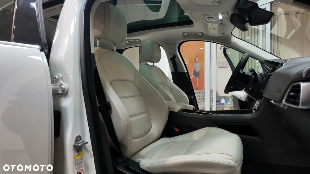 Jaguar F-Pace 2.0 i4D AWD Prestige - 34