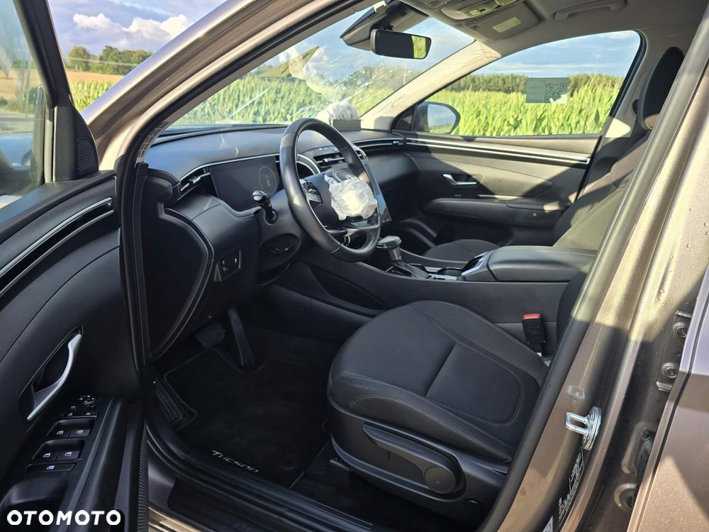 Hyundai Tucson 1.6 CRDi 48V-Hybrid 2WD DCT Select - 13