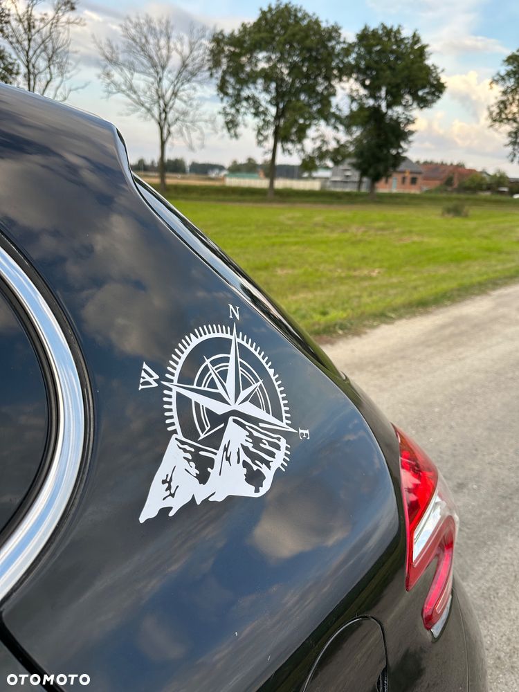 Peugeot 208 - 9