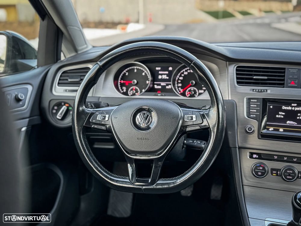 VW Golf 1.6 TDi BlueMotion Confortline - 14