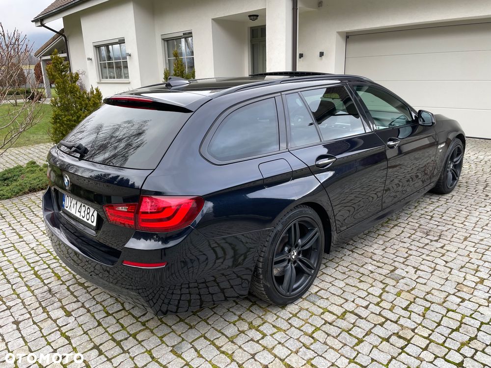 BMW Seria 5 530d xDrive - 7
