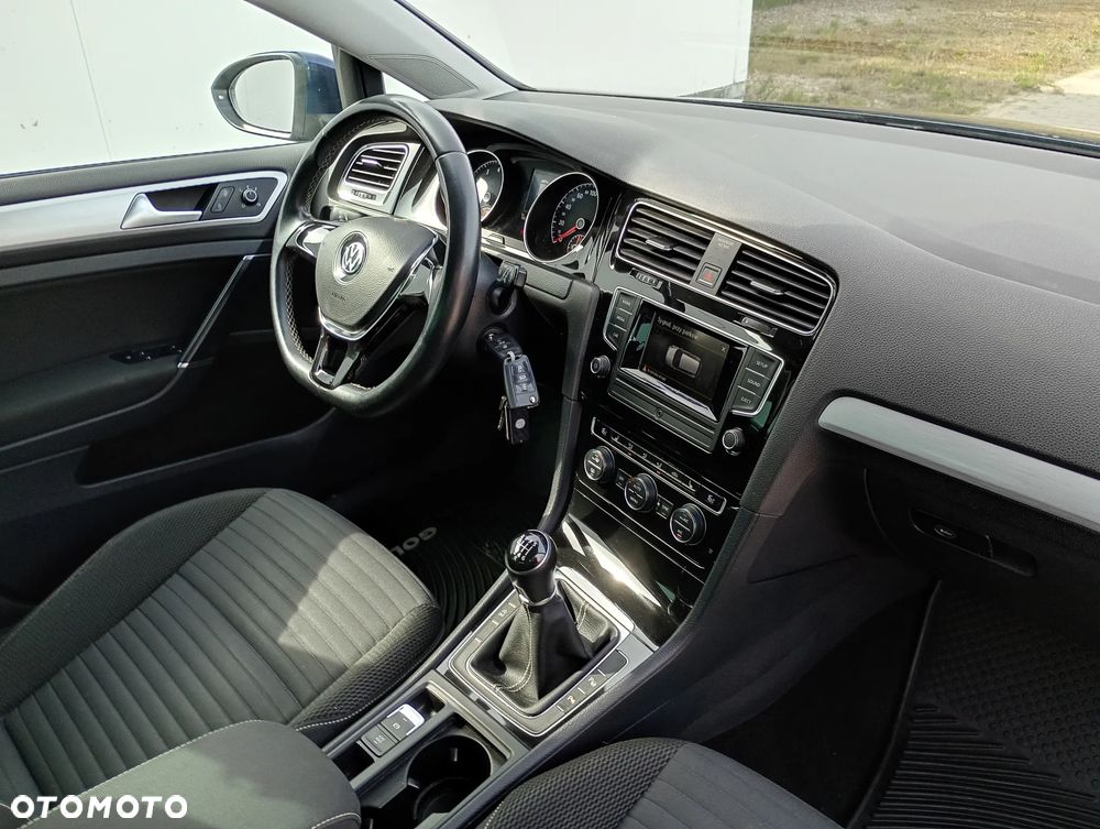 Volkswagen Golf 1.2 TSI BlueMotion Technology Cup - 21