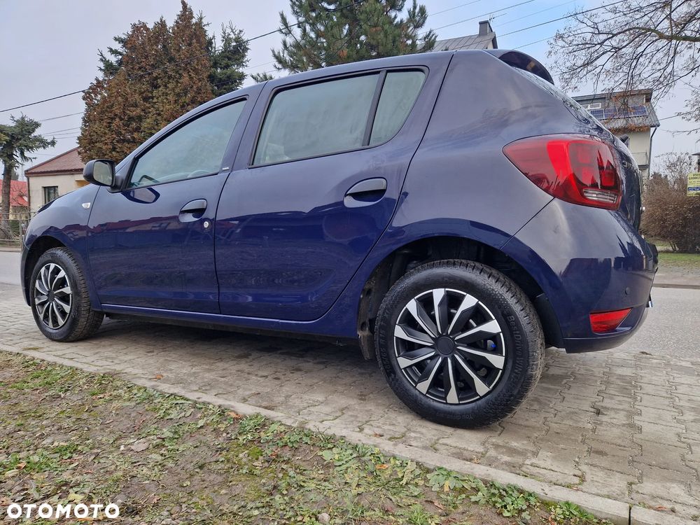 Dacia Sandero - 4
