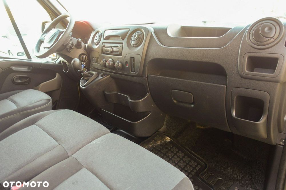 Renault Master - 22