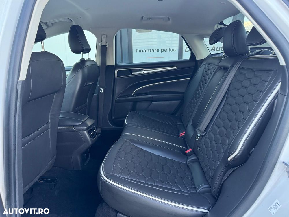 Ford Mondeo 2.0 CVT VIGNALE - 17