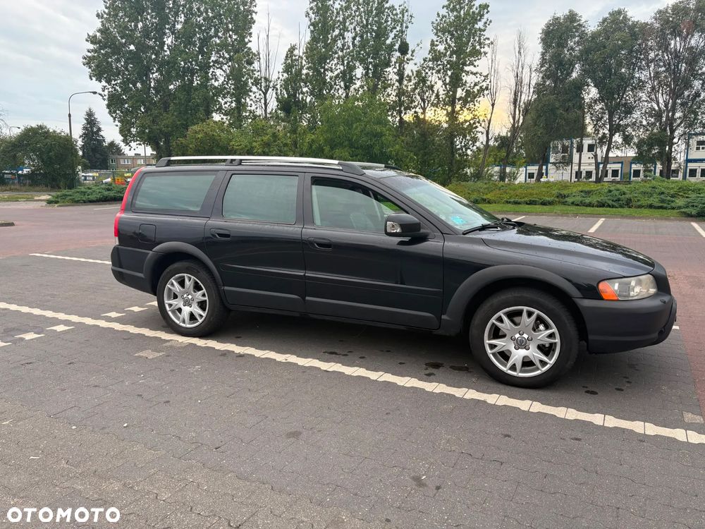 Volvo XC 70 - 4