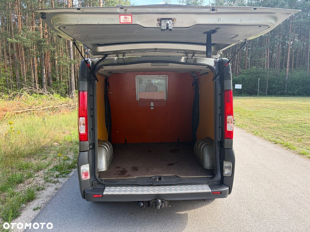Renault Trafic - 11