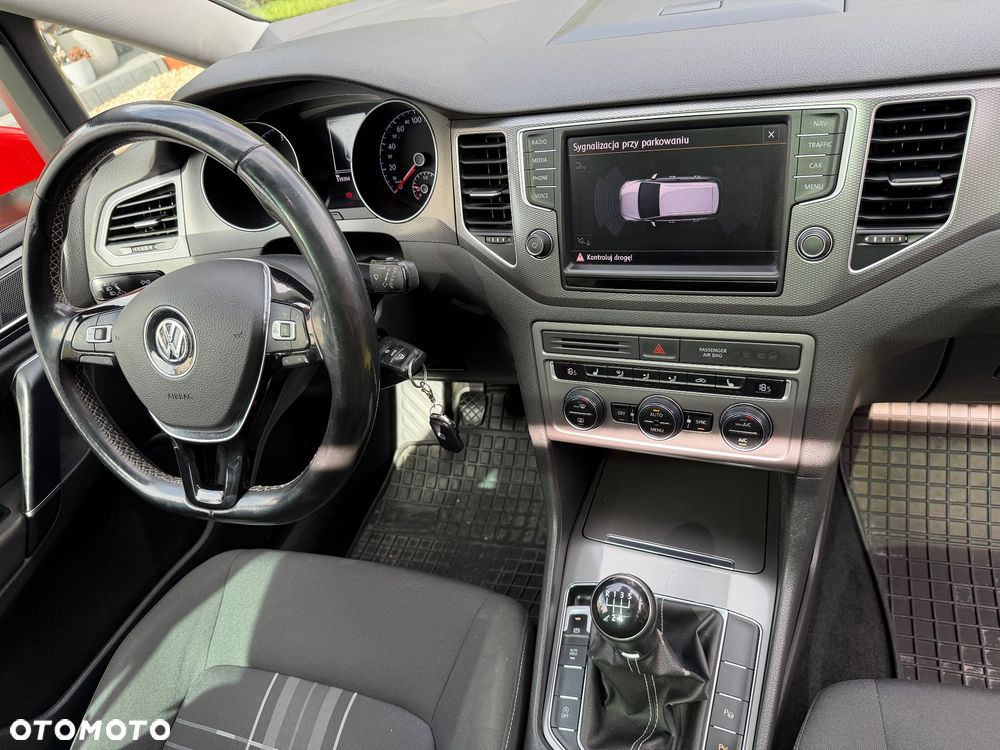 Volkswagen Golf 1.6 TDI BMT Highline - 22